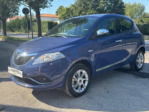 Lancia Ypsilon 5 Porte 0.9 t.air Platinum ecochic metano 70 CV MY19