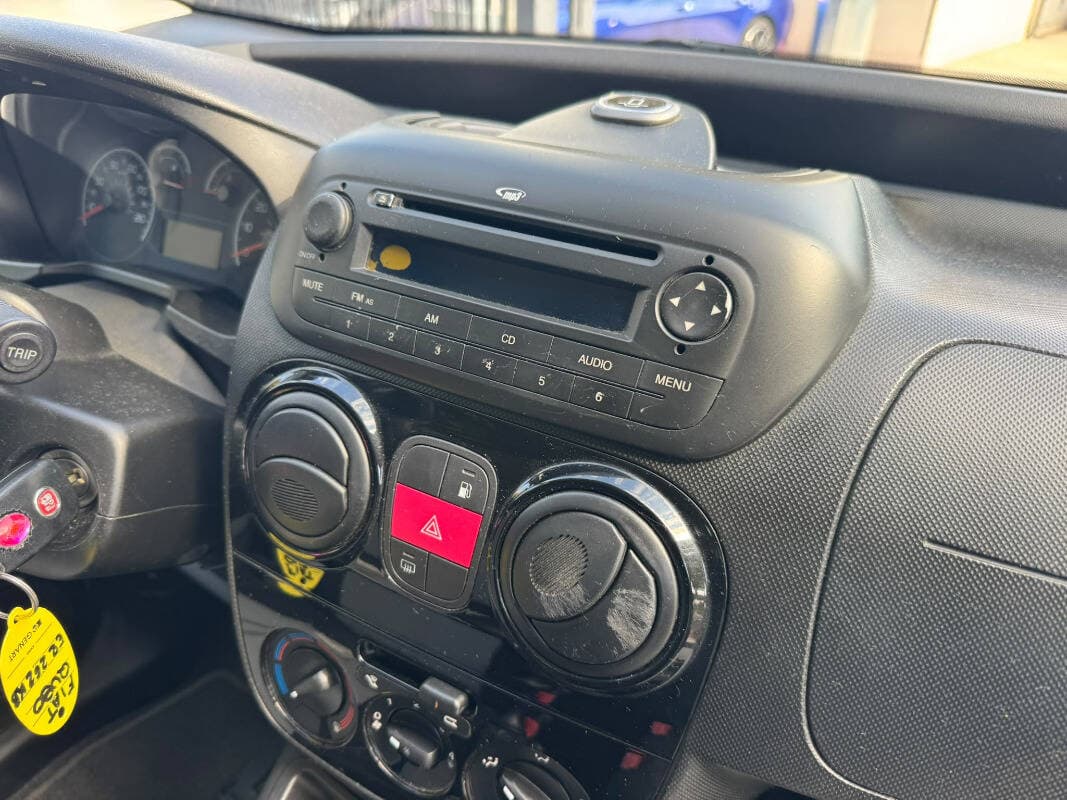 Maserati Levante 3.0 V6 Modena 350 CV auto — foto 2 di 29