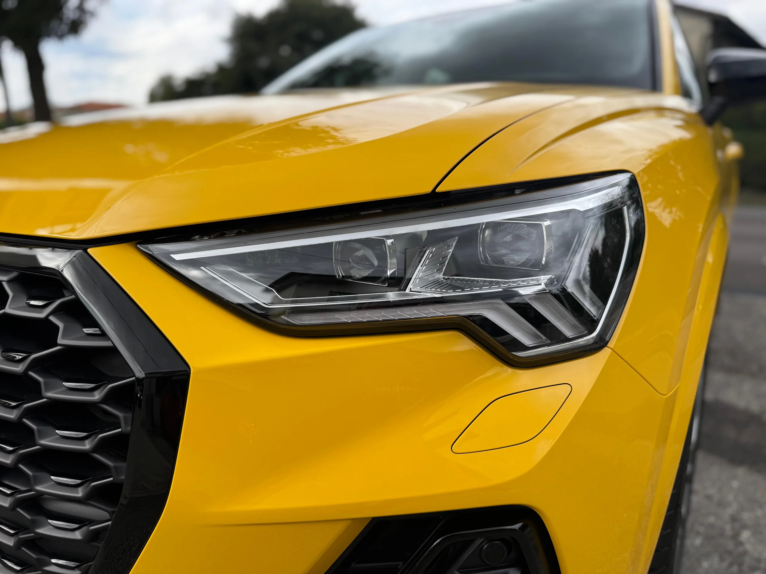 Audi Q3 nello showroom Minto Mirano